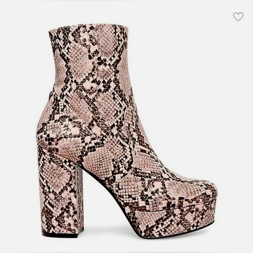 Arie Snakeskin Patterned Ankle Boots size 8